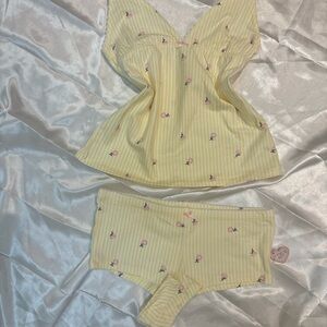 Yellow Striped Floral Camisole & Shorts Sleep Set - Women